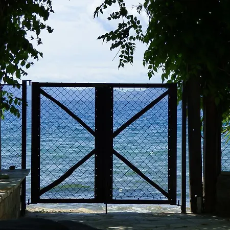 Διαμέρισμα Isalos Κορωπί
