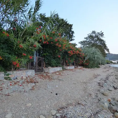 Isalos Κορωπί